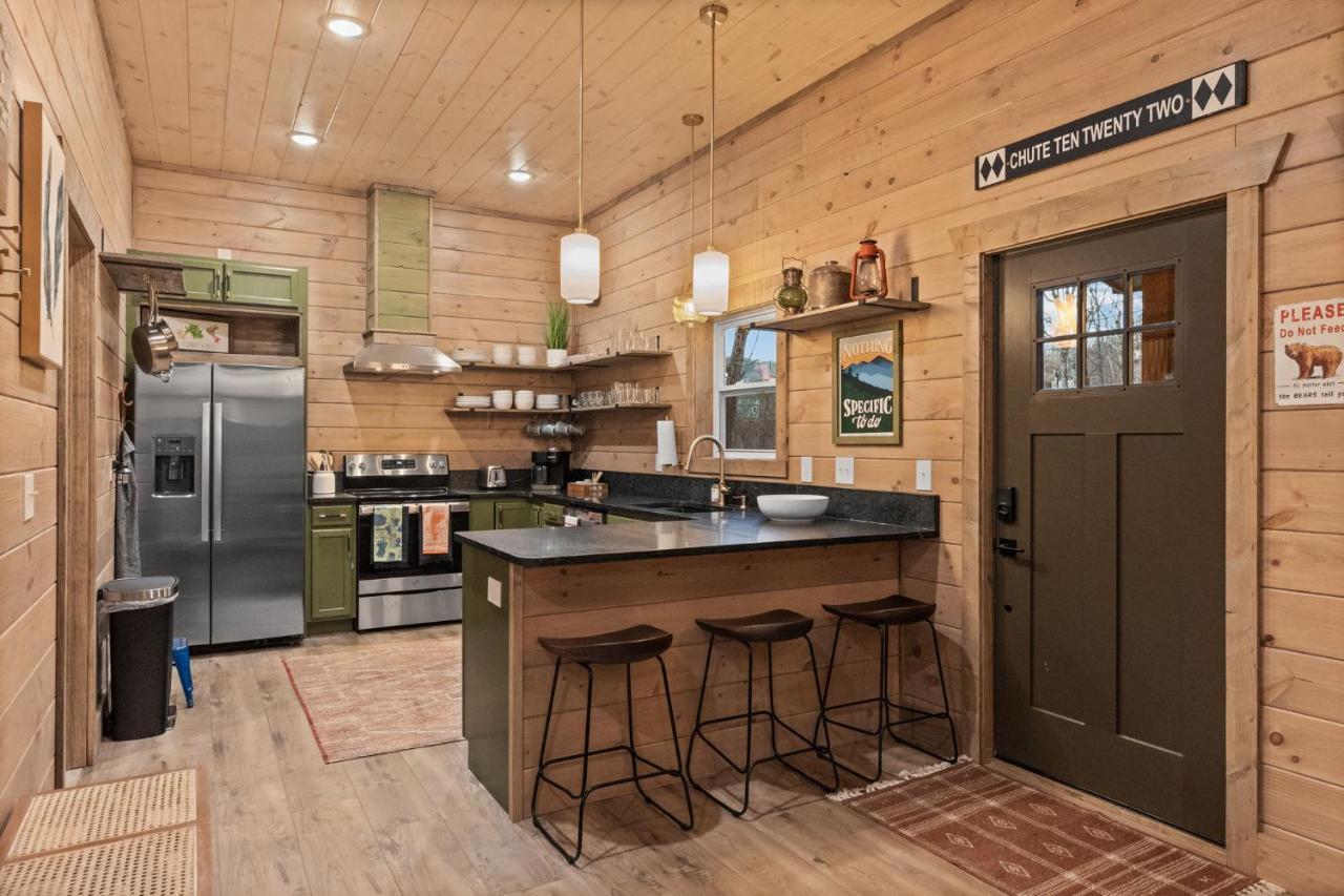 Vila Mins To Gburg Sleeps 8 Hot Tub Arcade Area Pool Gatlinburg Exteriér fotografie