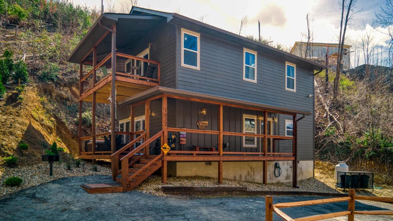 Vila Mins To Gburg Sleeps 8 Hot Tub Arcade Area Pool Gatlinburg Exteriér fotografie