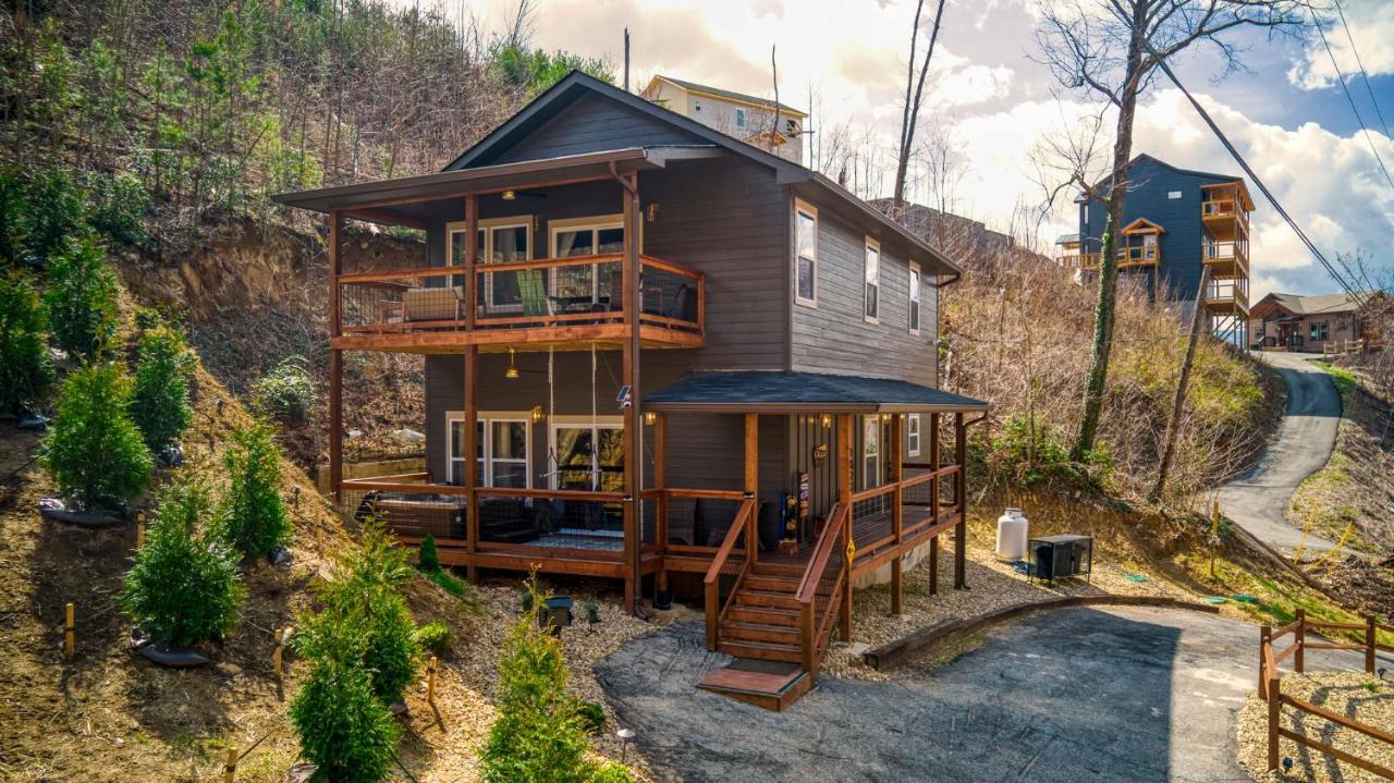 Vila Mins To Gburg Sleeps 8 Hot Tub Arcade Area Pool Gatlinburg Exteriér fotografie
