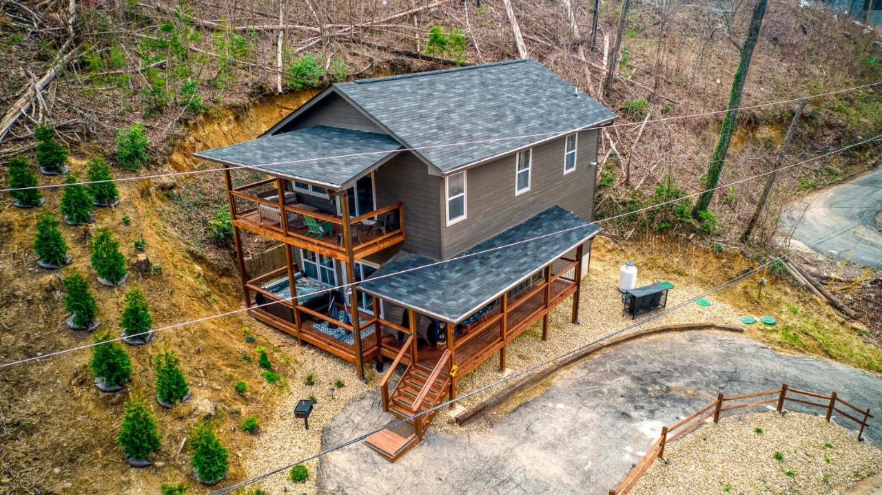 Vila Mins To Gburg Sleeps 8 Hot Tub Arcade Area Pool Gatlinburg Exteriér fotografie